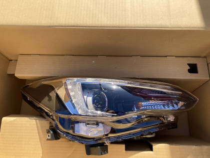 Фара правая GT7, GT3, GTE