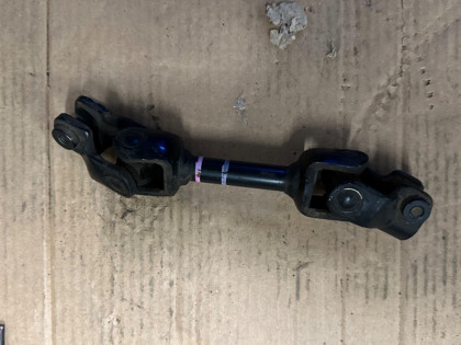 Рулевой карданчик GDB